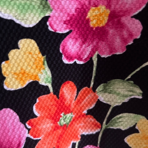 Perfect Summer Cocktail Dress - Picture 2 of 3